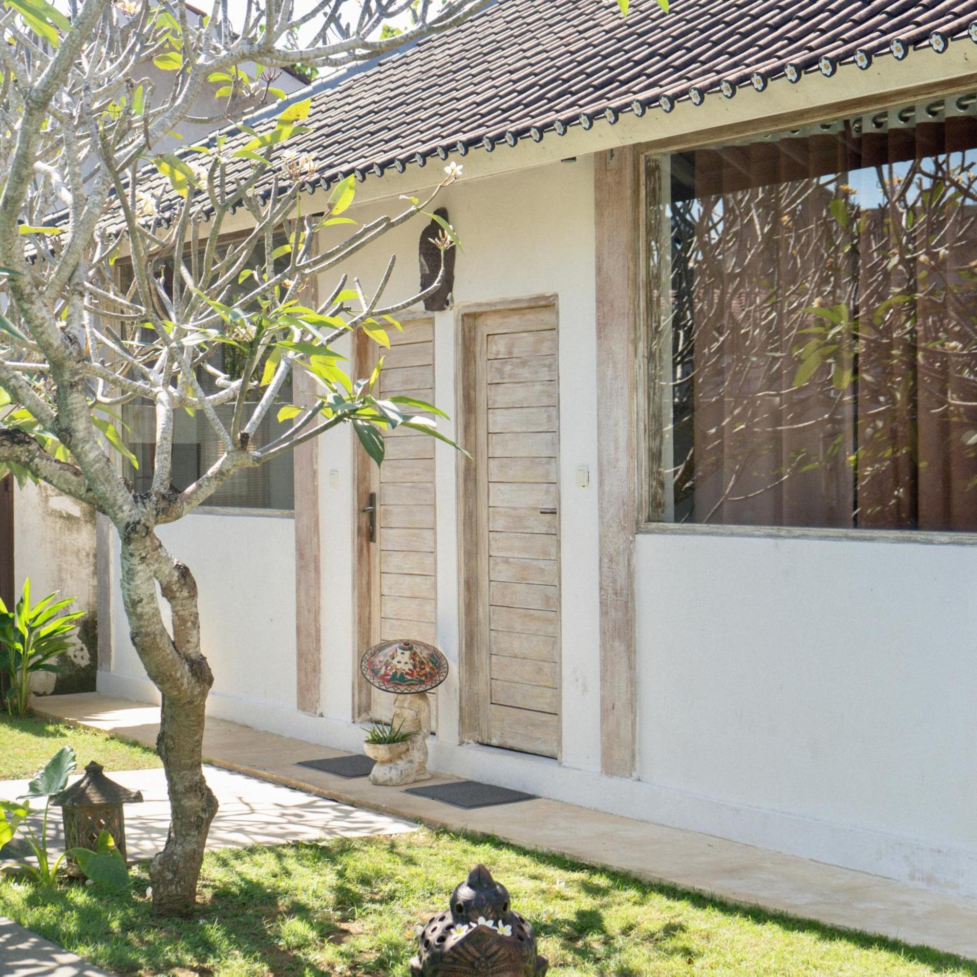 Hotel Damai Uluwatu Extérieur photo